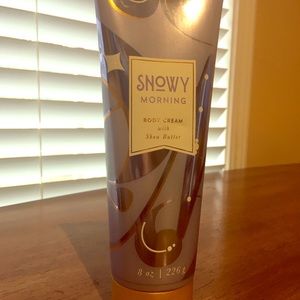 Snowy Morning B&Bw body cream seasonal